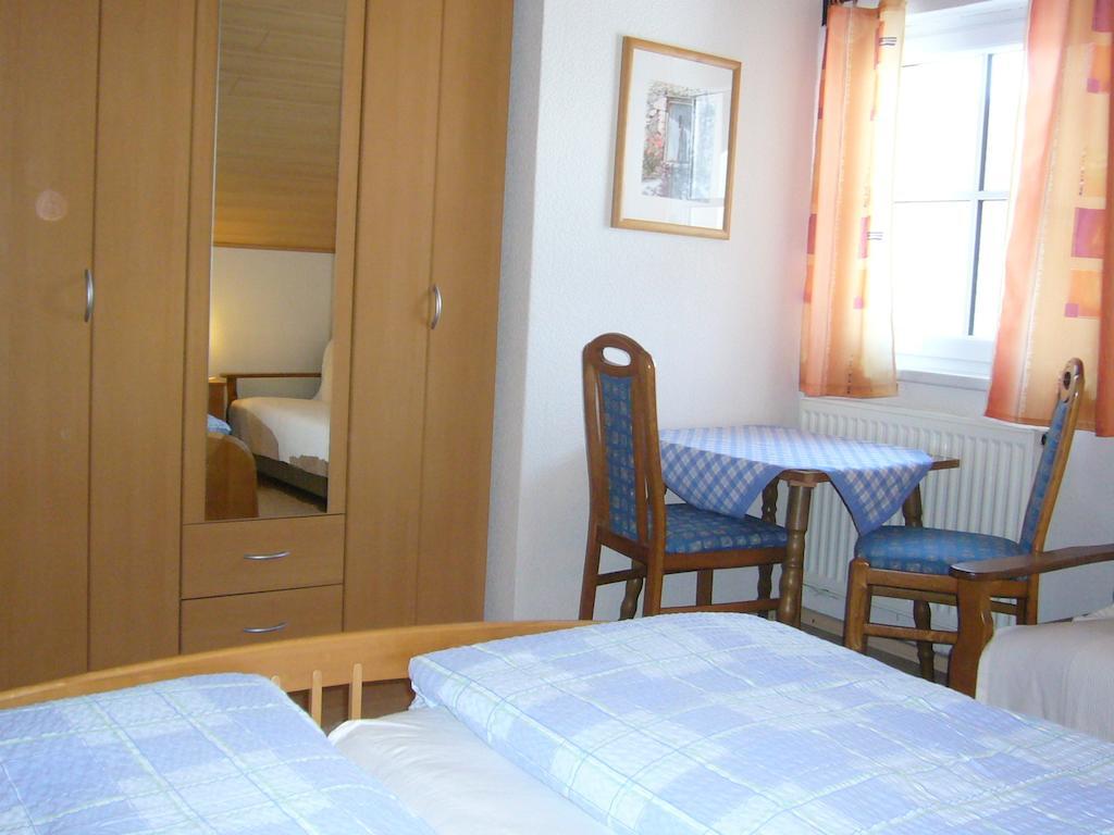 Ferienwohnungen Haus Peer Bad Goisern Bilik gambar